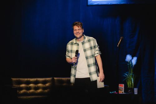 Slam de la Mur - POETRY NIGHT HOSTED BY SLAM KOLLEKTIV