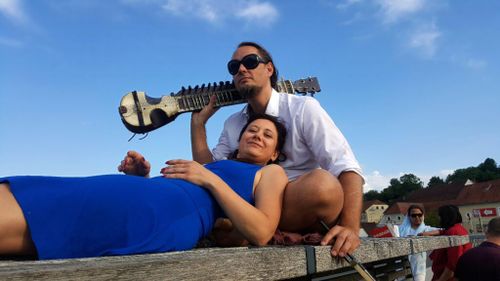 Live Konzert „THE SONGS WE MUST TALK ABOUT / LIEDER, ÜBER DIE WIR REDEN MÜSSEN“